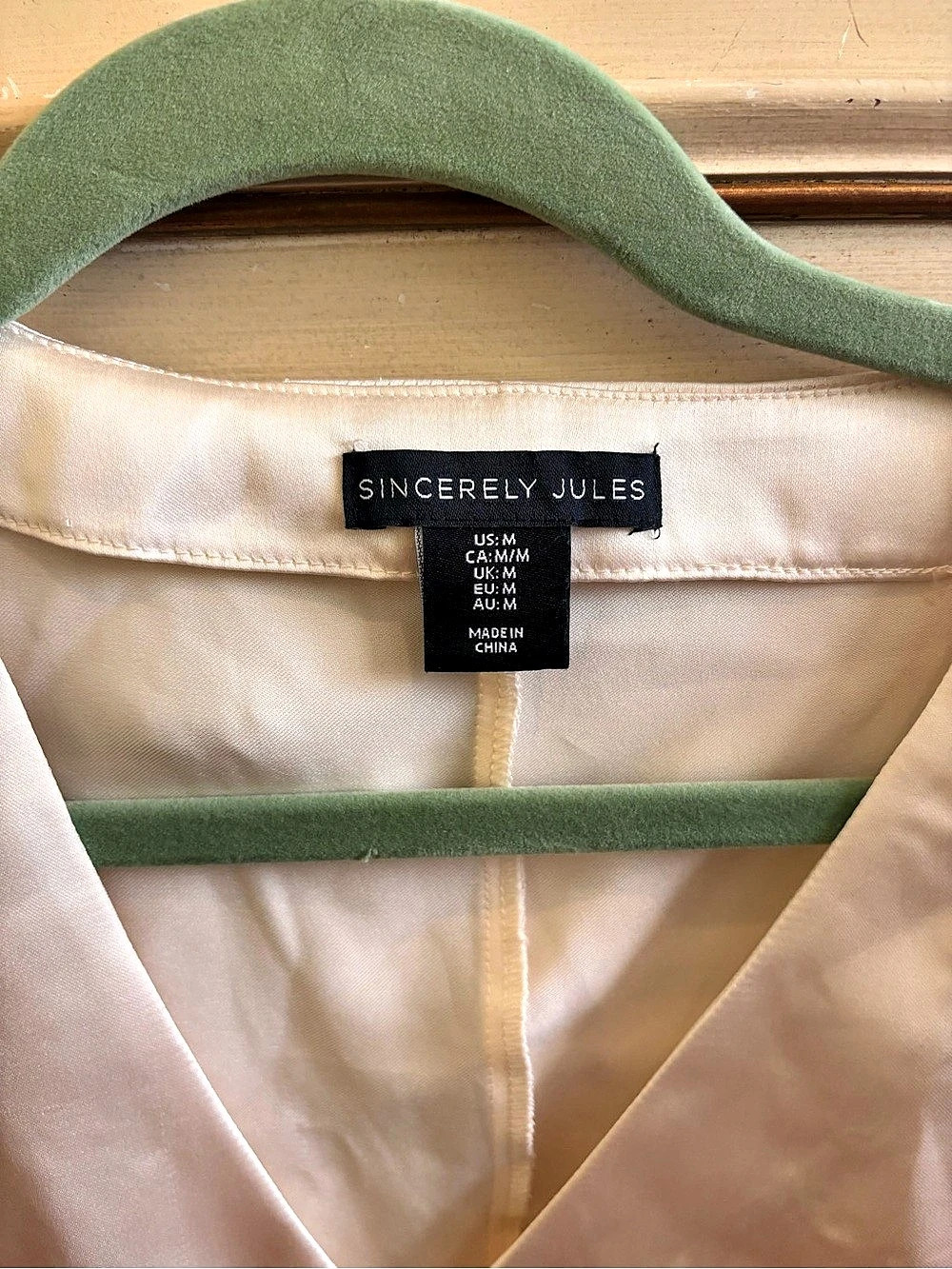 Sincerely Jules Satin V-Neck Blouse Size Medium